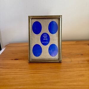Vintage 1960s Elegant Gold Photo Frame fits school photos or 5x7 picture